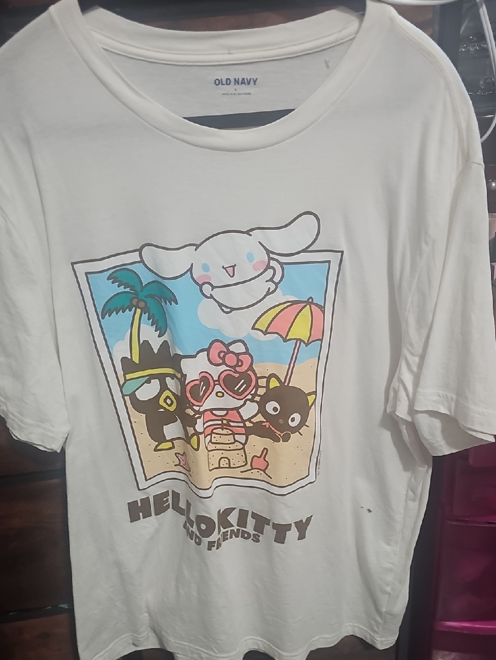 Old Navy White Hello Kitty & Friends Beach Tee